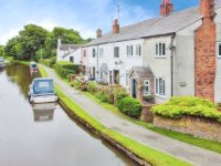 Canalside Cottages